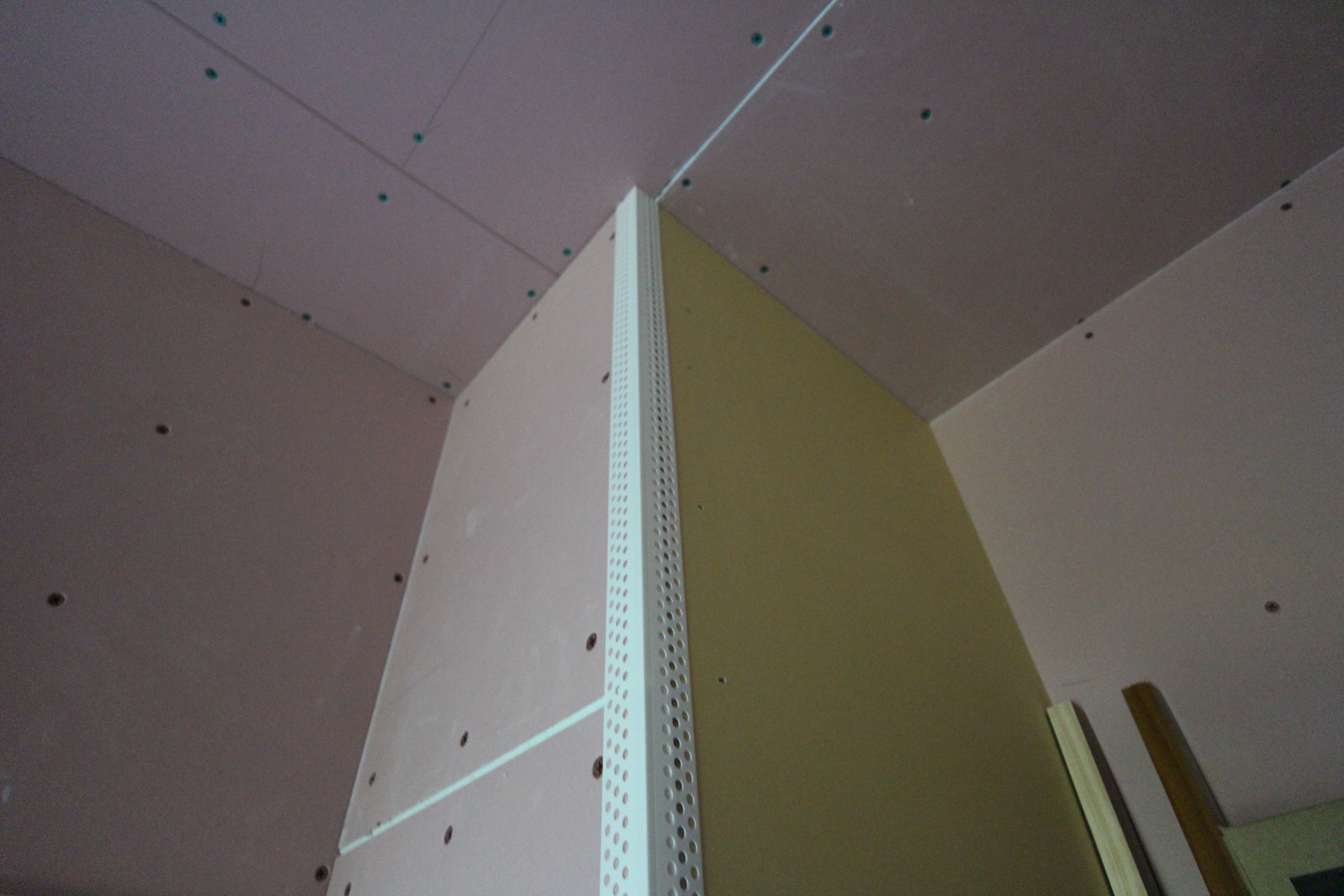 天井は壁紙仕上げ スタッフブログ 豊田市近郊のリフォーム リノベーションならボウコリーズ