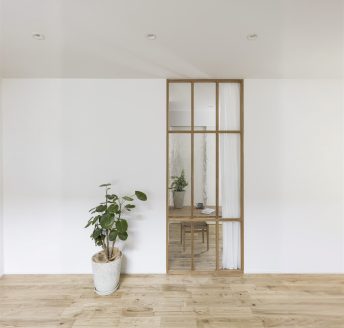 リビングと“ゆるくつながる”書斎スペースのつくり方